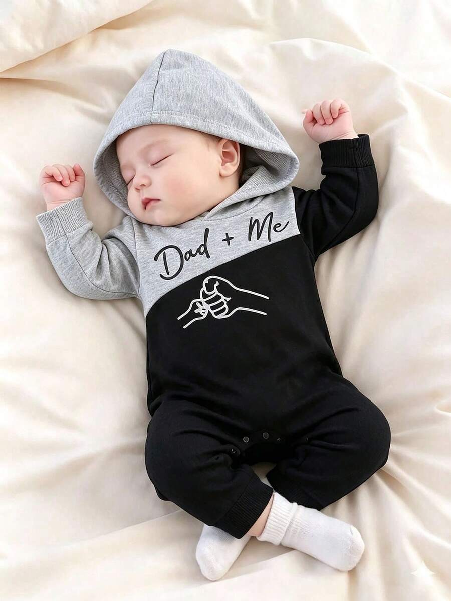 Baby Boy Simple Letter Pattern Contrast Color Thin Hooded Romper Crawl Suit - Multicolor - View 1