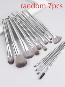 Random 2/4/7pcs First Sight Makeup Brushes Soft Bristle Eyeshadow Brush Powder Brush Blush Brush Foundation Brush Makeup Tools - Silver - View 10
