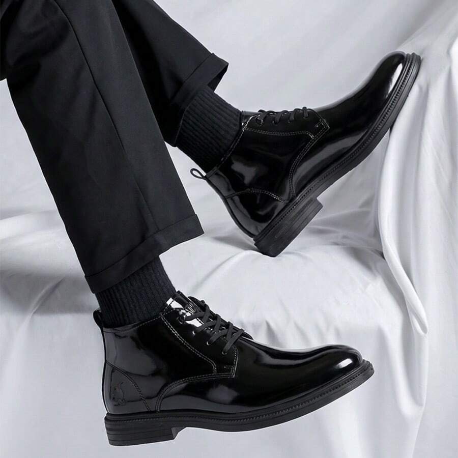 British Style Shiny Patent Leather High-Top Men's Lace-Up Soft Sole Business Commuter Boots, Versatile Casual Formal Ankle Boots For Workplace, Wedding And Everyday Wear - Black - View 1