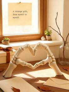 1pc Hand Gesture Desktop Decor, Skeleton Couple Statue, Creative Wedding Home Ornament, Heart-Shaped And Hand-Shaped Small Sculpture, Suitable For Living Room, Bookshelf, Coffee Table, Home Decor, Bedroom, Office, Student Use, Halloween Gift, Winter Valentine's Day Gift - Multicolor - View 2