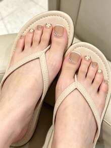 12Pcs Y2K Style Handmade Toenail Patches, Inlaid With Small White Diamonds And Metallic French Patterns, Featuring A Cartoon Detachable Design, Suitable For Women And Girls For Daily Party Wear. Comes With Glue And A Nail File - Champagne - View 4