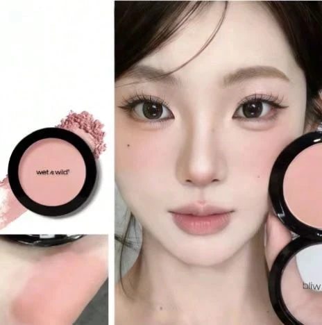 Wet N Wild Color Icon 腮紅-Revive Glow 霧面柔光與閃耀光澤,多色可選,適合專業人士與學生,便攜式 - 縐絹玫瑰 - 查看 1