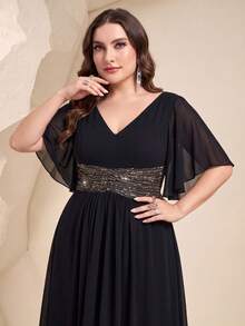 UNITHORSE Plus Size Bridesmaid Dress With Sequin Patchwork, Ruffle Hem And Side Slit, Chiffon - Black - View 5