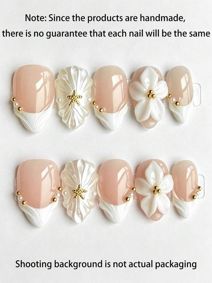 10 Peças Unhas Postiças de Amêndoa Feitas à Mão, Unhas Falsas com Ponta Francesa Nude e Branca, Flor de Plumeria Branca 3D, Concha, Estrela-do-Mar, Pérola Dourada, Conta, Folha em Relevo, Brilhante, Reutilizável, para Casamento na Praia, Manicure Elegante para Mulheres - Branco - Visão 1
