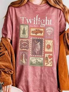 Vintage Twilight Movie Women T-Shirt, Retro Vampire And Wolves Graphic Tee, Y2K Oversized Classic 2000s Film Aesthetic Apparel, GothicHorror Romance - 粉紅色1 - 查看 3