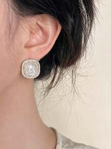5 Pairs Premium Luxury Cat Eye Rhinestone Geometric Earrings Set, Full Rhinestone Design Delicate Bow Stud Earrings, Suitable For Women's Daily And Party Wear - Gold - View 6