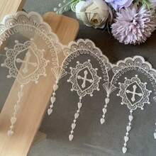 Bordure en dentelle gothique de 1/3 de pouce, dentelle brodée en maille large avec pompon en forme de croix et de cœur, applique de dentelle esthétique vintage, convient pour la couture, les accessoires de vêtements punk lolita, la décoration faite main DIY, peut être utilisé pour les robes, les colliers, les vêtements, etc. - Multicolore E - Voir 12