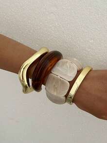 Vintage 4pcs/1pc Fashion Elegant Exaggerated Old Money Style Geometric Asymmetrical Beige Acrylic Block Patchwork Elastic Bangle Stackable Curved Wide Brown Resin Marbled CCB Wave Open Cuff Bracelet Set, Minimalist Unique Chunky Y2K Stacked Jewelry For Women, Suitable For Summer Beach Vacation, Party, Gathering, Date, Gift, Daily Wear, Versatile - Multicolor - View 3
