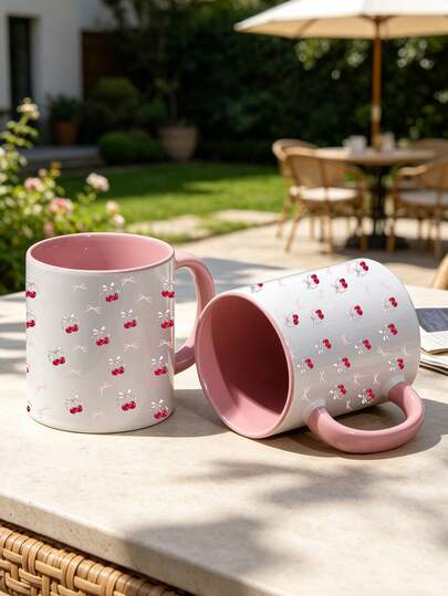 Mug Keramik Motif Ceri Penuh dengan Pita dan Tatakan Bulat, Alas Cangkir Teh Tahan Air, Anti Tumpah, dan Isolasi Panas, Sedotan, Tutup Sedotan Pita, Cangkir Perjalanan Portabel, Cangkir Kopi, Cangkir Minuman Sepanjang Musim, Cocok untuk Asrama, Kamar Tidur, Ruang Tamu, Kantor, dan Acara Lainnya, Cangkir Kopi/Teh yang Dapat Digunakan Kembali di Mesin Pencuci Piring, Cocok untuk Hadiah Keluarga dan Teman, Ulang Tahun, Liburan, Hadiah Pesta dan Suvenir, Hadiah Hari Guru, Perlengkapan Kembali ke Sekolah