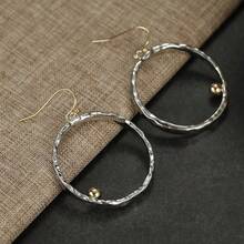 Gmzalx Vintage Bohemian Minimalist Round Earrings, Hand-Hammered Texture, Suitable For Daily Commute, Date, Casual Vacation - Two-color - View 2