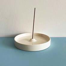 Round Incense Tray Ceramic Incense Holder Gifts Birthday Graduation - White - View 3