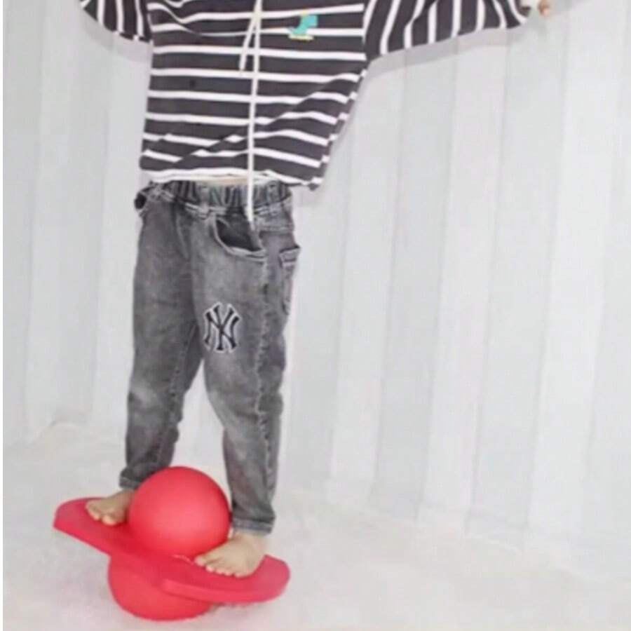 Elastic Balance Bouncing Ball / Bouncing Trainer / Weight Loss Device - A - View 1