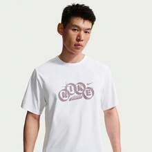 Nike HYVERSE DRI-FIT Men's Lightweight Crew-Neck Short-Sleeve Quick-Dry T-Shirt - White - View 2