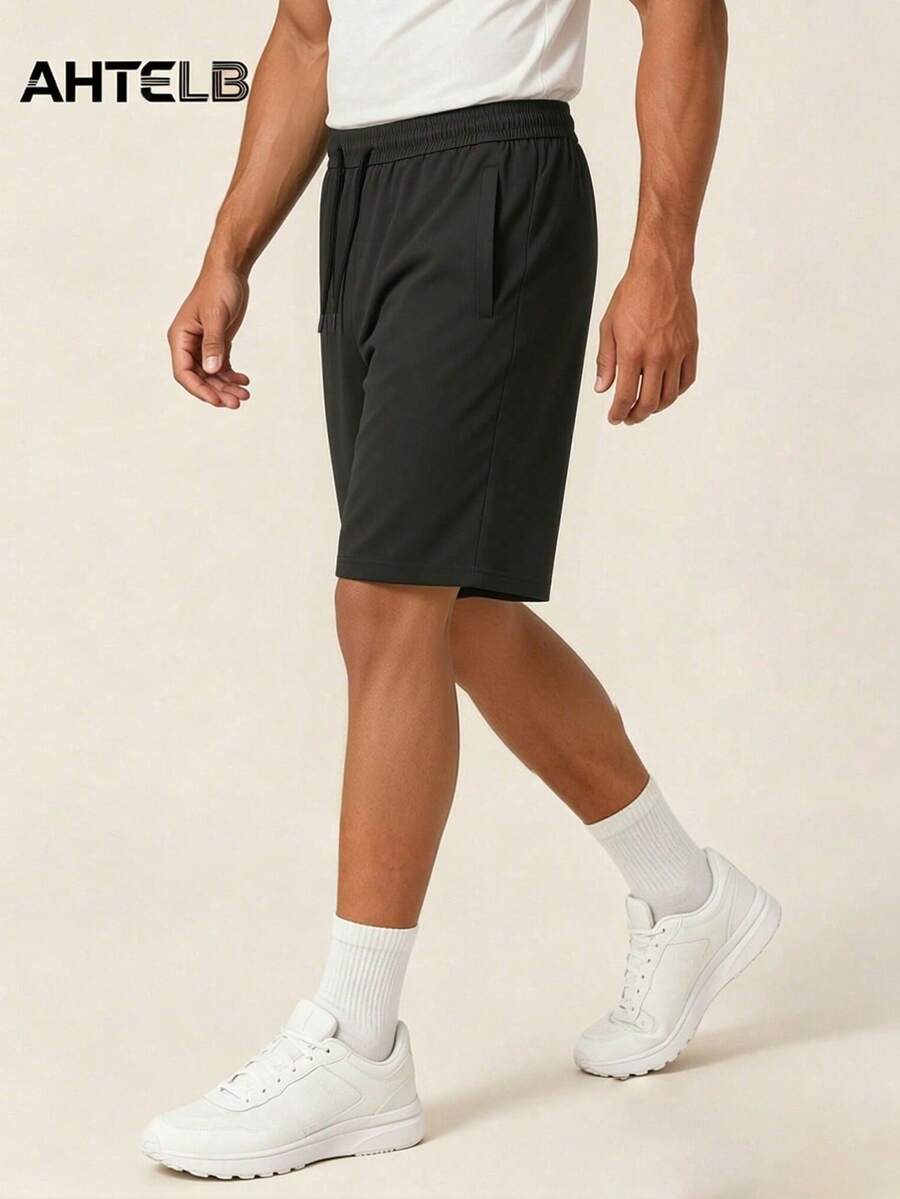 AHTELB Herren Sommer Sport Bermuda Shorts, elastischer Bund mit Kordelzug, dünne Eisseide schnelltrocknend locker sitzend Stretch Gym Shorts, geeignet für tägliche Pendelstrecken und Outdoor Laufen Fitness Kleidung, bestes Geschenk für Ehemann, Freund, Freund und Vater, Herren Shorts, Gym Kleidung Herren, Basketball Shorts, Workout Shorts - Schwarz - Übersicht 1