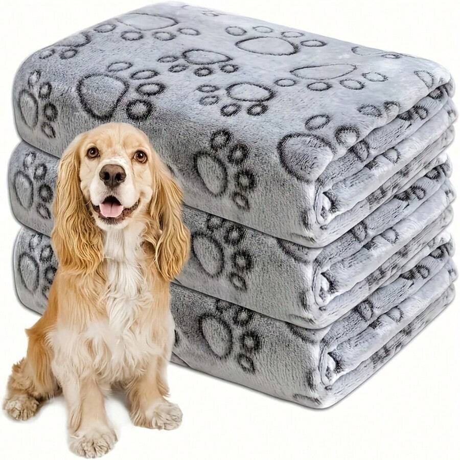 Washable Soft Flannel Pet Blanket, Suitable For Dogs And Cats, Machine Washable Polyester Fiber, Comfortable Hollow Design, Perfect For Small, Medium, Large And Extra Small Pets