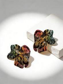 1對時尚個性幾何金屬片彩色蟒蛇紋耳釘，適合夏季度假、婚禮派對與日常穿戴 - 彩色蟒蛇紋 - 查看 5