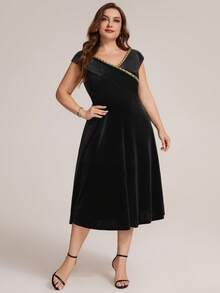 EVERPRETTY Sequin Mid-Length V-Neck A-Line Black Dress Suitable For Wedding Guest - Black - View 4