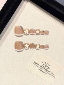 12Pcs Y2K Style Handmade Toenail Patches, Inlaid With Small White Diamonds And Metallic French Patterns, Featuring A Cartoon Detachable Design, Suitable For Women And Girls For Daily Party Wear. Comes With Glue And A Nail File - Champagne - View 2
