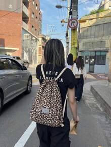 豹紋 Y2K 抽繩後背包，輕量休閒抽繩包，適合日常通勤、運動、海灘與旅行、返校使用，女款時尚可愛後背包 - 彩色 - 查看 2