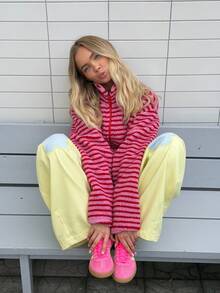 Women's Winter Plush Striped Colorblock Zip-Up Jacket, Collegiate Style - Red - View 4