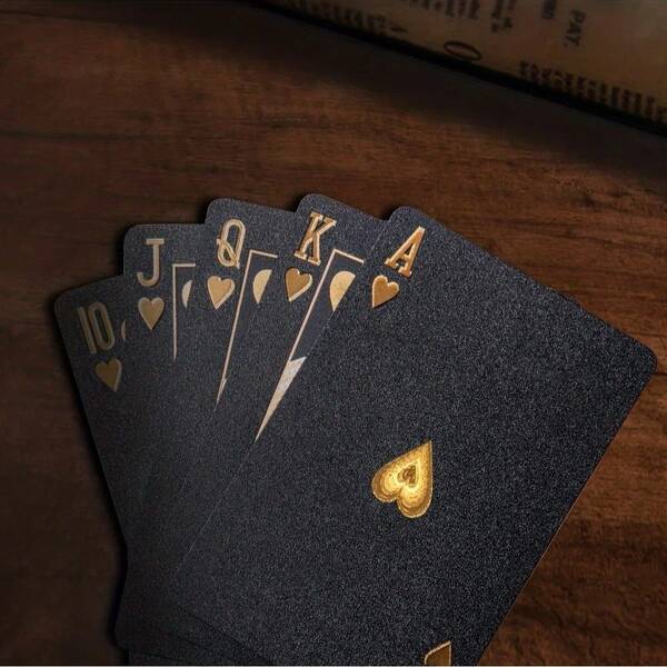 1 Deck Waterproof Flexible Playing Cards With Box, Cool Design, Perfect For Parties, Games, Gifts And Celebrations, Black Playing Cards, Gift > Black, Playing Cards