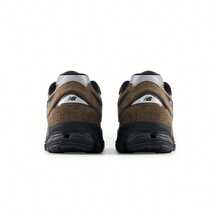 New Balance NB 2002R Comfortable Versatile Fashion Low-Top Lifestyle Casual Shoes Unisex - Black - View 3