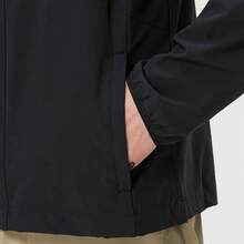 UNDER ARMOUR Vibe Woven Jacket Men's Outdoor Running Training Breathable Sports Jacket 6003001-001 - Black - View 5