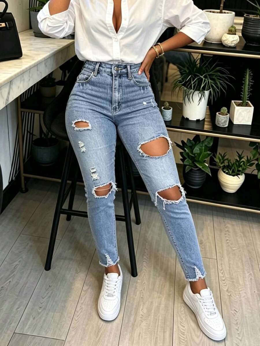 Elegant Ripped Tapered Denim Jeans For Women Light Wash, Raw Hem, And Pockets, Ideal For Fall Outfits - Light Wash - View 1