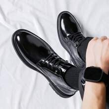 British Style Shiny Patent Leather High-Top Men's Lace-Up Soft Sole Business Commuter Boots, Versatile Casual Formal Ankle Boots For Workplace, Wedding And Everyday Wear - Black - View 4