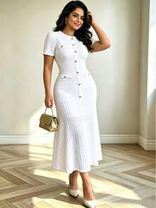 Elegant Plus Size White Knitted Bodycon Dress Short Sleeve Round Neck Long Midi Casual Dress Summer - White - View 2