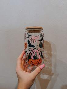 Halloween Rosa Schleife Kürbis & Fledermaus Muster Transparenter Glasbecher mit Bambusdeckel + gebogener Glasstrohhalm, große Kapazität Zuhause Eiskaffee Saft Kaltgetränk Becher, Halloween Party Feiertagsgeschenk Wasserbecher - Verschiedenfarbig - Übersicht 7