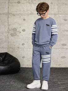 Boys' Spring/Autumn 2-Piece Set, Striped Pony Print Crew Neck Long Sleeve Top With Matching Jogger Sweatpants, Suitable For School And Outdoor Activities - Blue - View 2