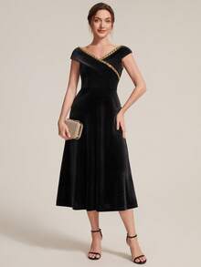 EVERPRETTY Autumn Elegant Luxury Rhinestone V-Neck Velvet Black Formal Evening Gown Suitable For Dinner Party Gathering - Black - View 6