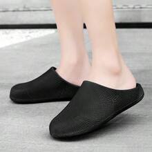 2026 New Men's 3D Arch Pattern Slippers, Closed-Toe Tech Casual Sandals, Outdoor Beach Stream EVA Sports Home Slip-On Shoes - Black - View 4