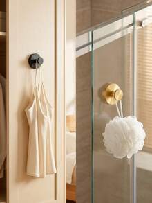 1PC Stainless Steel Suction Cup Hook, Detachable And Reusable, Adheres To Any Smooth Surface, Rust-Resistant Durable Strong Load-Bearing, Round Suction Cup + Knob Design, Easy Installation Without Damaging Walls, Suitable For Bathroom, Bedroom, Entryway, Kitchen - Gold - View 3