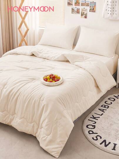 HONEYMOON 2/3pcs Wavy Quilted Comforter (Summer Thin Quilt) Set (2pcs=1 Comforter+1 Pillowcase; 3pcs=1 Comforter+2 Pillowcases) - 100% Polyester Fabric With Grid Stitching, Lightweight And Cool, Soft And Breathable, Down Alternative Bedding, Pillowcases Without Filling, Machine Washable, Super Comfortable For Summer, Suitable For Sweaty People To Stay Cool - T F Q K Sizes Suitable For Home And School Dorms, Back To School Essential, Oeko-Tex Certified, Beige