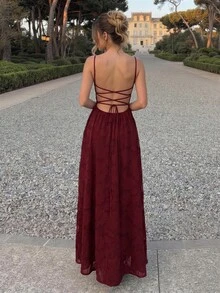 NOVELLE 女款性感優雅細肩帶露背收腰長洋裝，適合度假、派對與下午茶 - 酒紅色 - 查看 3