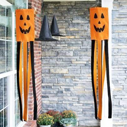 5pcs Outdoor Arrow Flags, Printed With Halloween Pumpkin Face, Polyester Material, Suitable For Halloween Party Celebration, Garden Decoration, Home Decor And Halloween Trick Or Treat