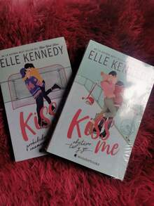 Romance Novel - Sets - View 3
