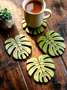 Tropical Monstera Leaf Shaped Wooden Beverage Coaster, Green Plant Outline Heat-Resistant Coaster, Suitable For Farmhouse Style Coffee Table Home Decor - View 9