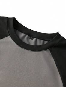 3 áo thun nam tay dài cổ tròn tay raglan dáng ôm phối patchwork - Màu xám đen - Xem 2