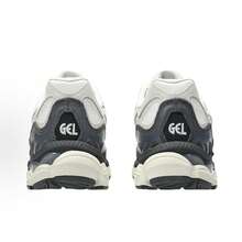 ASICS Gel-NYC Sneakers - Authentic Unisex Retro Lifestyle Running Shoes | Viral 2026 Sportstyle Urban Trainers | Premium Gel Technology Cushioning | Durable Suede & Mesh Performance Footwear | Classic Comfort Daily Sneakers - 白色 深灰色 - 查看 5