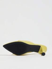 Women's Elegant Mirror Shoulder-Barring Mule Sandals, Sexy Style Spring/Summer Night Club Party Runway Casual Home Vacation Kitten Heel Low Heel Slippers, Fashion Pointed Toe Passionate Vibrant Pale Yellow Cup Heel High Heel Sandals, Comfortable Versatile Women's Shoes - Light Yellow - View 10
