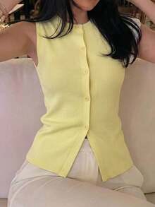 女款夏季無袖休閒針織上衣，鈕扣設計，時尚優雅，上班、日常穿著與外出必備 - 黃色 - 查看 1