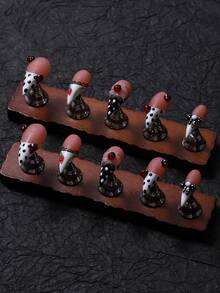 10pcs/Set Handmade Dragon Claw Cat Paw Animal Claw Press-On Nails, Y2K Style Cute Sweet 3D Ladybug Polka Dot Fresh Youthful, Includes 1pc Jelly Glue And 1pc Nail File, Suitable For Daily And Party Manicure - Baby Pink - View 1