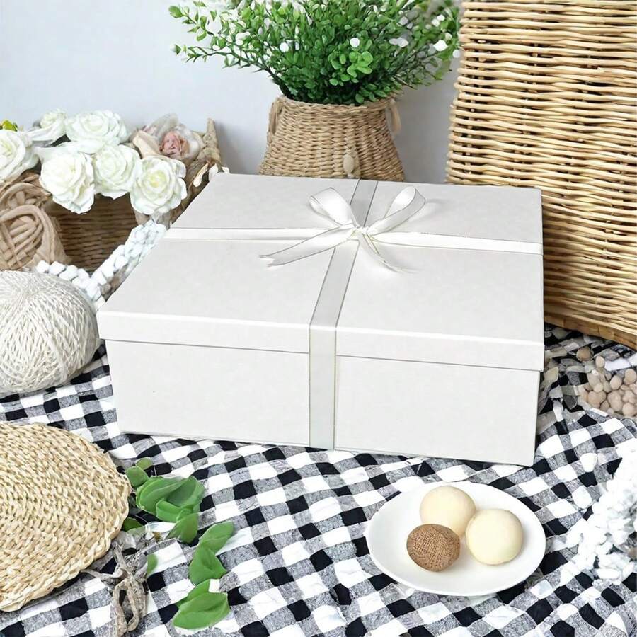 A Large Gift Box 17x13x6 Inches,Black Boxes For Presents,Birthday,Valentine's Day,Mother's Day,Christmas,Anniversary. - Black - View 1