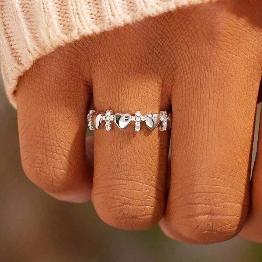 Elegant Fashion Heart-To-Heart Cross-Shaped Ring For Daily Wear, Parties And Holiday Gifts - Silvery - View 1
