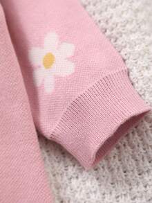 Baby Girl Spring/Autumn Soft Skin-Friendly Daisy Jacquard Knit Sweater Romper - Pink - View 3