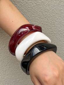1pc European & American Minimalist Geometric Curved Wide Asymmetrical Cut Faux Marble Texture Resin Bracelet, Elegant Charming Women's Stackable Mixed Color Bracelet, Suitable For Beach Vacation, Street Photography, Couples, Gift, Daily Wear, Music Festival, Fashion Jewelry (Slight Color Difference And Flaws In Resin Bracelet Are Normal) - Bracelet - View 3