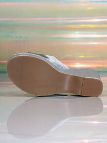 Women's Outdoor Rope Woven Sandals, Vintage Vacation Style, Summer Non-Slip Champagne Color Wedge Heel Thick Sole Sandals - Silver - View 6